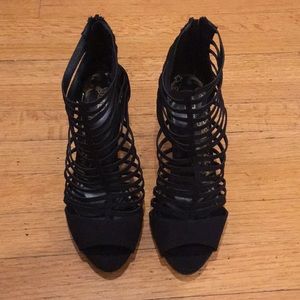 Women’s black heels